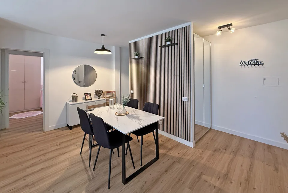 SCHÖNE 3.5 ZIMMER VOLLSTÄNDIG RENOVIERT IN LUGANO SUD – Foto 3 von 17