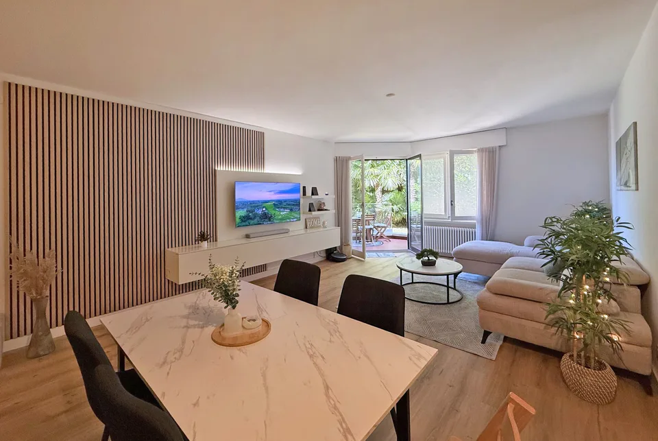 SCHÖNE 3.5 ZIMMER VOLLSTÄNDIG RENOVIERT IN LUGANO SUD – Foto 2 von 17