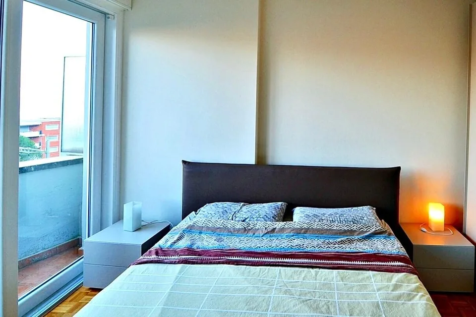 ELEGANTE 3.5 ZIMMER MIT TERRASSE UND SEEBLICK IN PARADISO – Foto 7 von 10