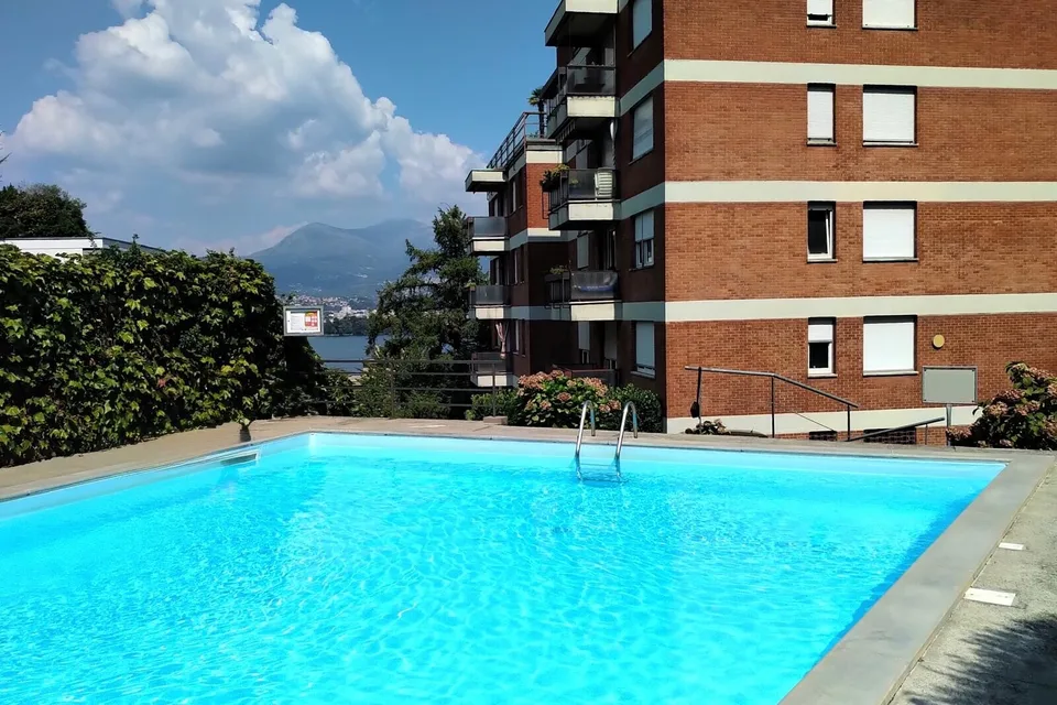 ELEGANTE 3.5 ZIMMER MIT TERRASSE UND SEEBLICK IN PARADISO – Foto 9 von 10
