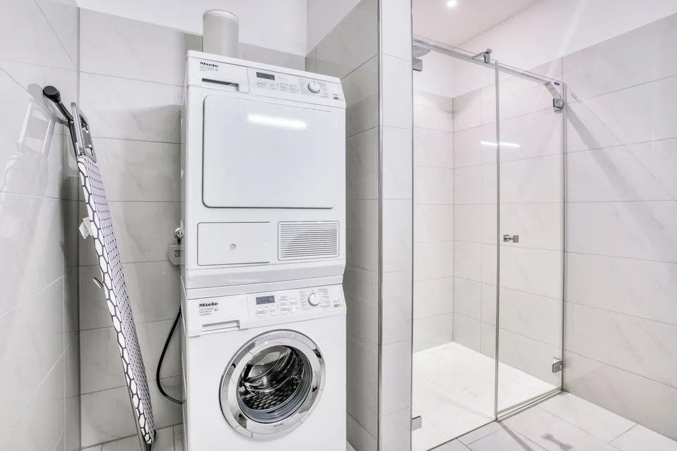 Moderne, grosszügige und zentrale 3.5-Zimmer-Wohnung – Foto 11 von 27