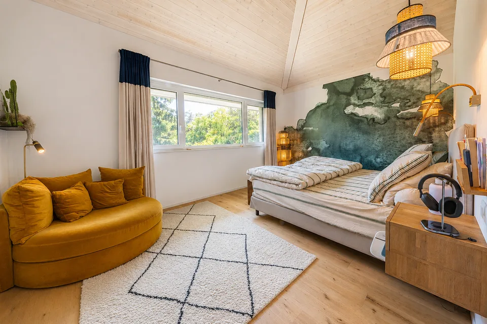 Zeitgenössische Villa mit Schwimmbad – Foto 7 von 12
