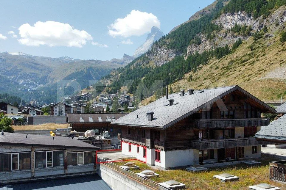 Appartamento 2.5 locali con grande terrazza e vista sul Cervino a Zermatt – foto 12 di 13
