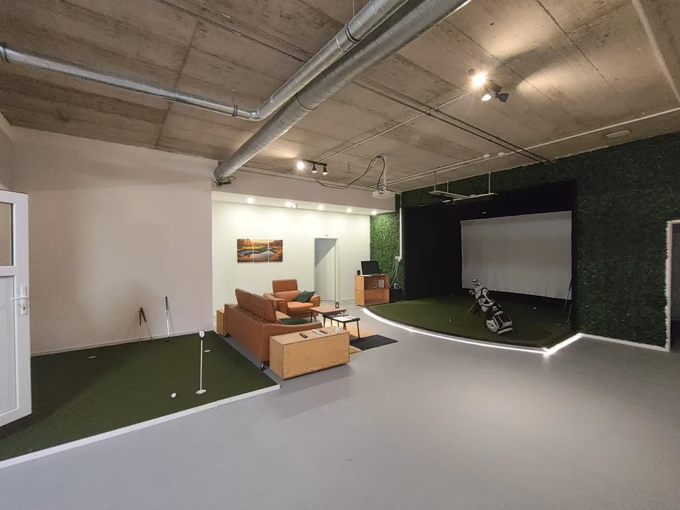 For rent offices of approximately 187 m2 in Etoy – photo 2 of 10