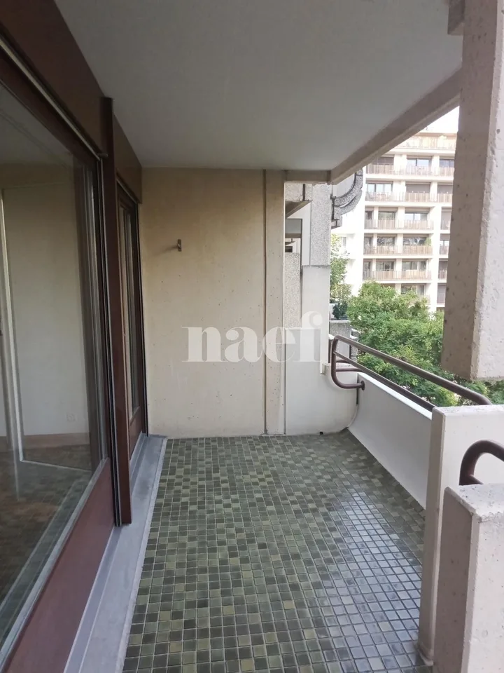 4-Zimmer-Wohnung mit großem Balkon! – Foto 8 von 9