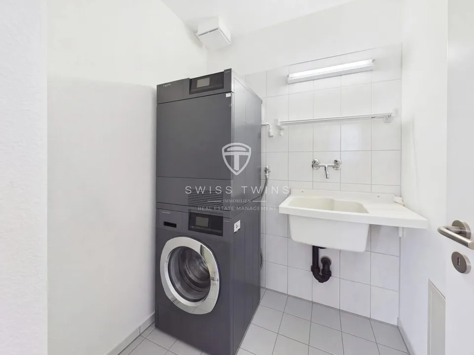 Appartement attique 3.5 pièces lumineux à Horgen - terrasse, vue sur le lac & équipé en option – photo 8 sur 13