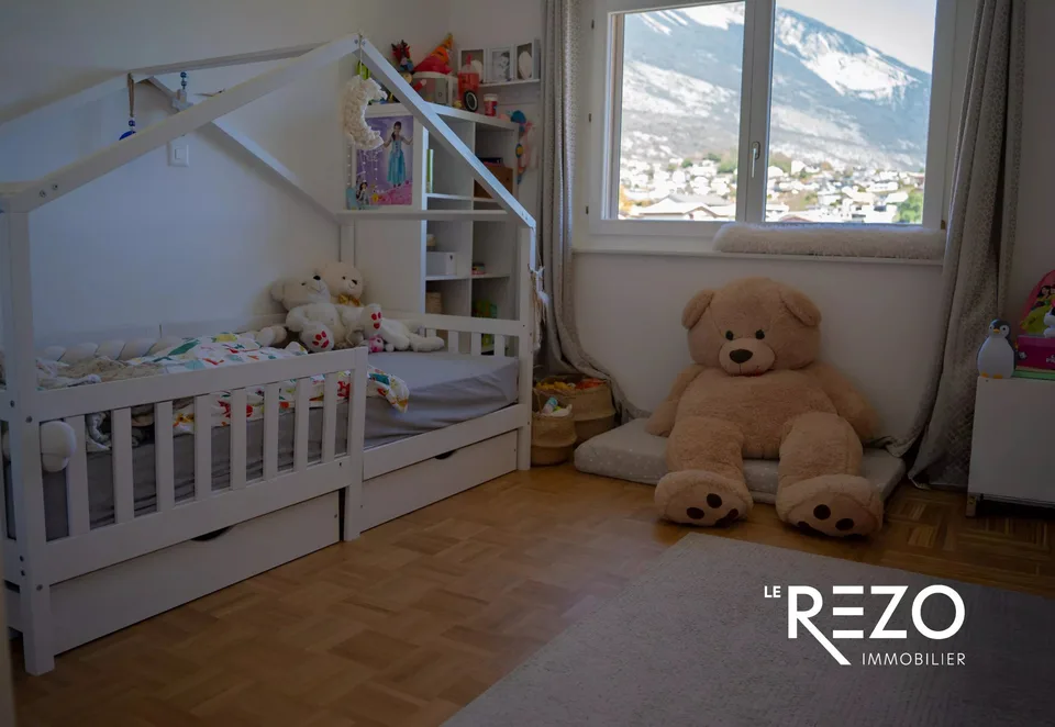 Wunderschöne Penthouse-Wohnung mit 4,5 Zimmern und Panoramablick. Veyras, Noble-Contrée, VS. – Foto 8 von 13