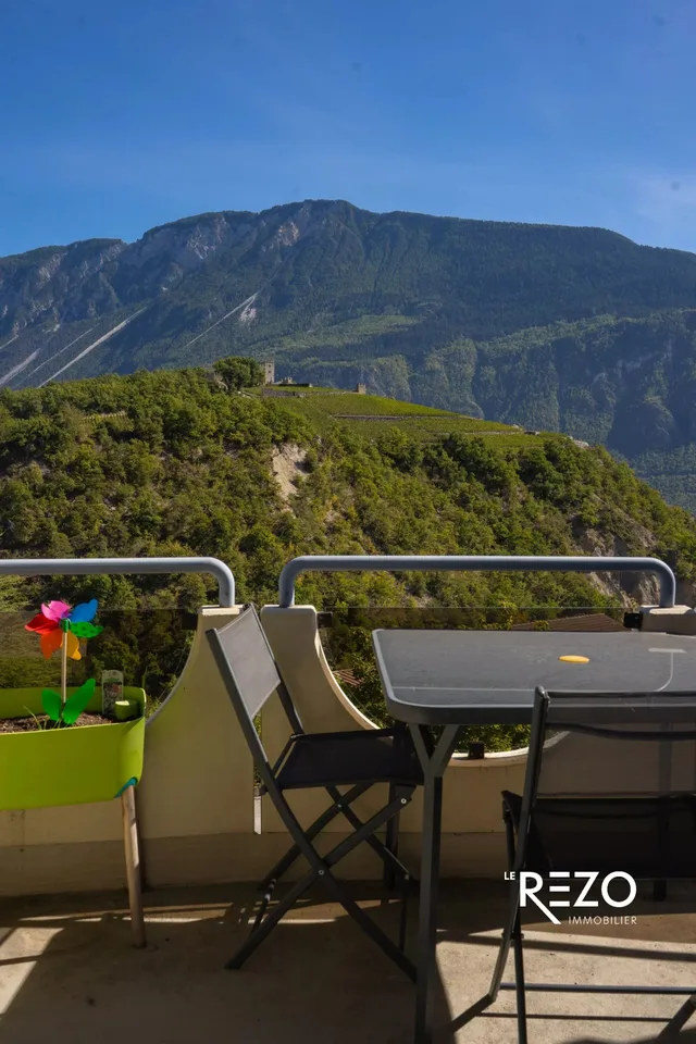 Wunderschöne Penthouse-Wohnung mit 4,5 Zimmern und Panoramablick. Veyras, Noble-Contrée, VS. – Foto 2 von 13