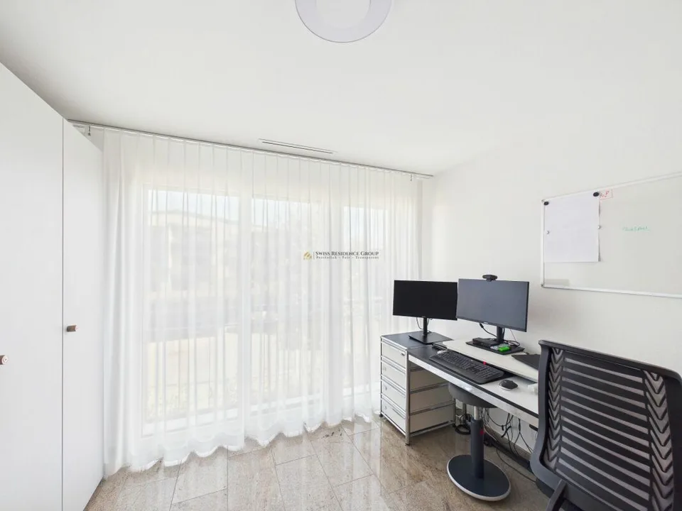 Lichtdurchflutete 4.5-Zimmer-Wohnung mit grosszügigem Sonnenbalkon – Foto 8 von 13