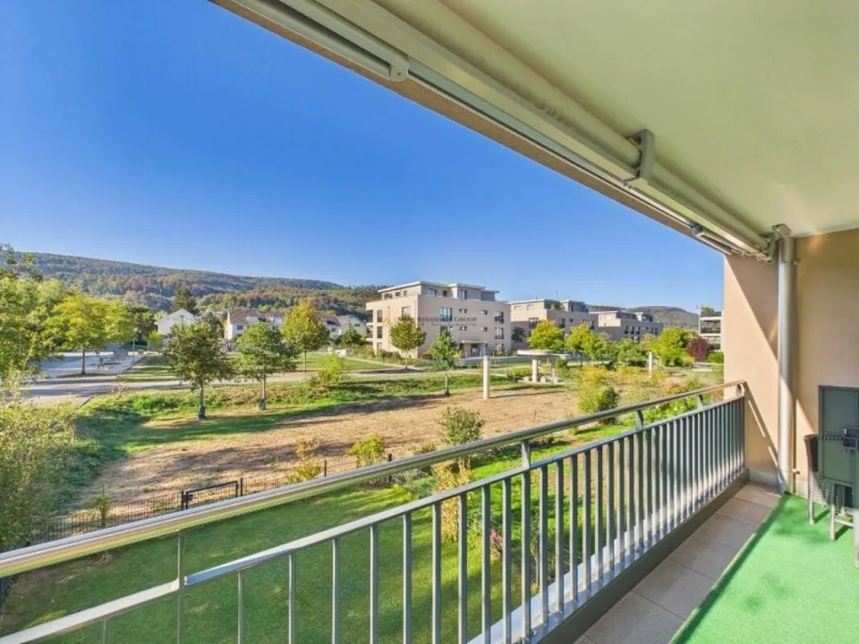 Lichtdurchflutete 4.5-Zimmer-Wohnung mit grosszügigem Sonnenbalkon – Foto 12 von 13