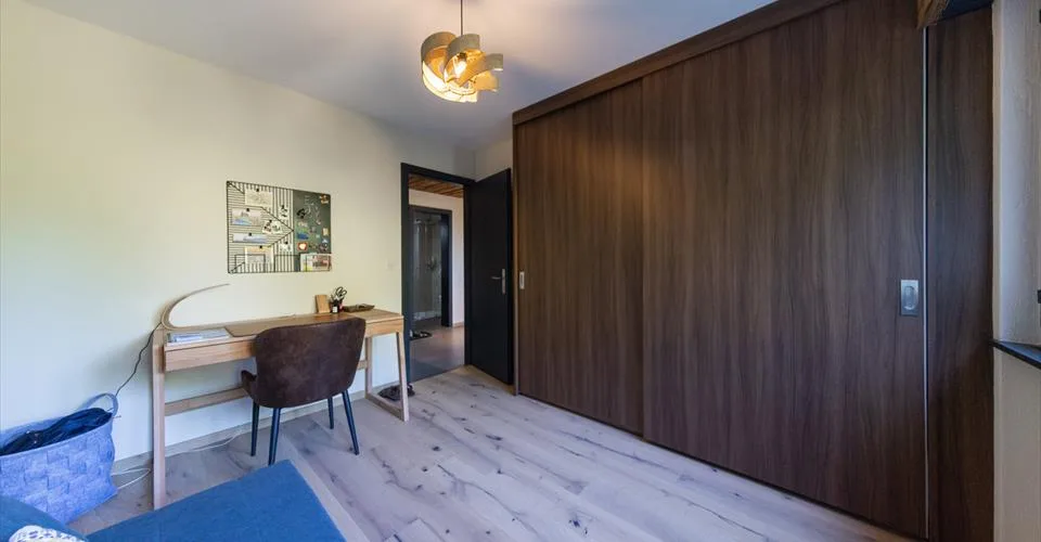 Sublime 3.5-room apartment fully renovated. – photo 10 of 12