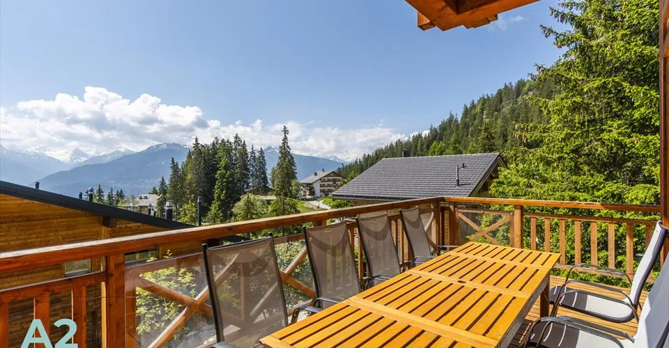 LUXUSCHALET ZU VERMIETEN AM FUSS DER PISTEN – Foto 6 von 13
