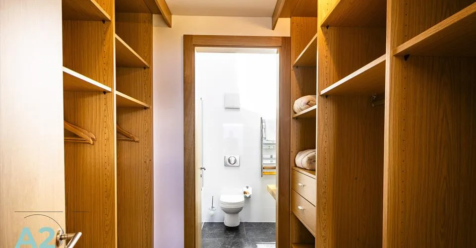 LUXUSCHALET ZU VERMIETEN AM FUSS DER PISTEN – Foto 10 von 12