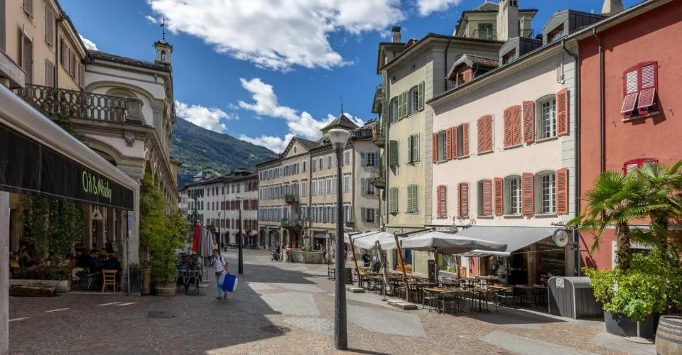 Restaurant réputé au coeur de la vieille ville - vente avec les murs – photo 7 sur 7