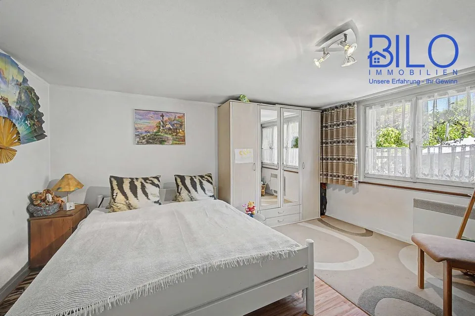 Characterful single-family house with a separate apartment on a unique 1,670 m² plot – photo 10 of 13