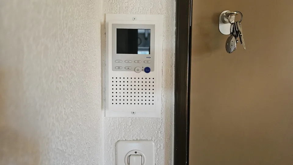 Zu verkaufen in Porrentruy charmante Penthouse von 4,5 Zimmern – Foto 12 von 13