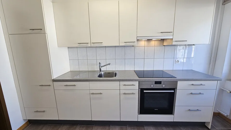 Zu verkaufen in Delémont 3,5-Zimmer-Wohnung im 2. Stock – Foto 5 von 13