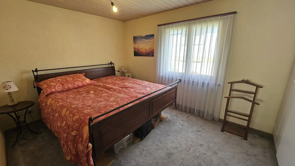 Zu verkaufen in Moutier Familienhaus mit 9,5 Zimmern – Foto 10 von 13