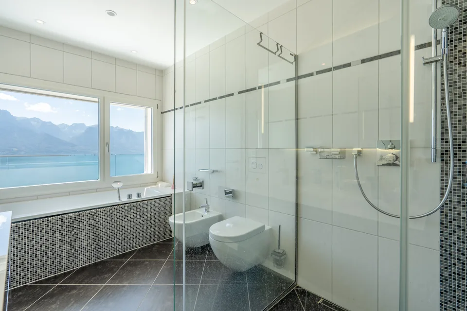 MONTREUX - AUSGEZEICHNETE PENTHOUSE MIT PANORAMABLICK – Foto 11 von 24