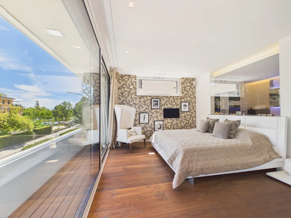 Penthouse exclusif de 6,5 pièces avec vue imprenable sur le lac et terrasses spacieuses – photo 9 sur 13