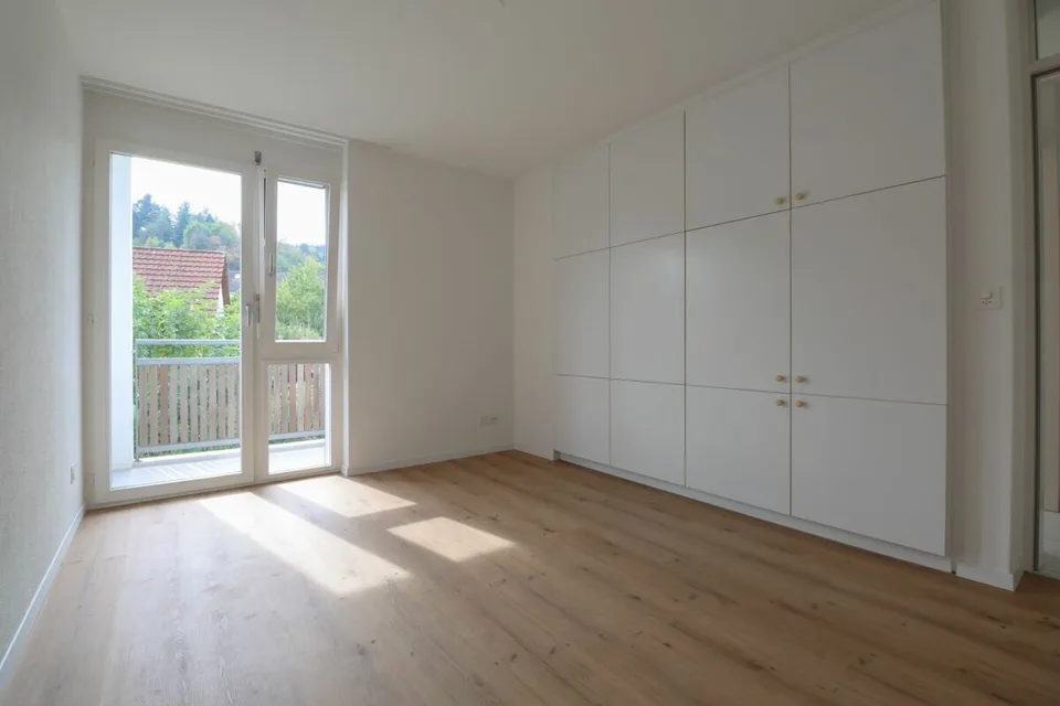Ampio appartamento al piano terra in affitto a Tägerig – foto 9 di 11