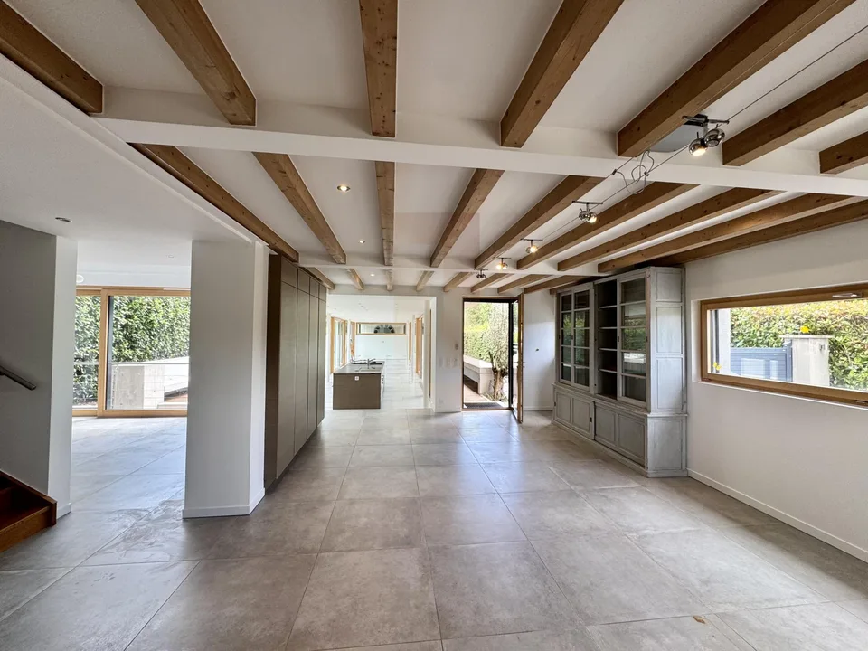 Belle villa contemporaine au coeur de la campagne genevoise – photo 3 sur 13
