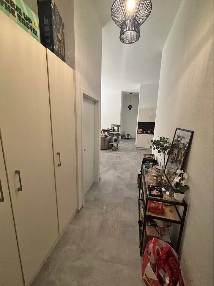 In affitto bellissimo appartamento moderno di 3,5 locali con ampia terrazza di 60 m² – foto 6 di 11