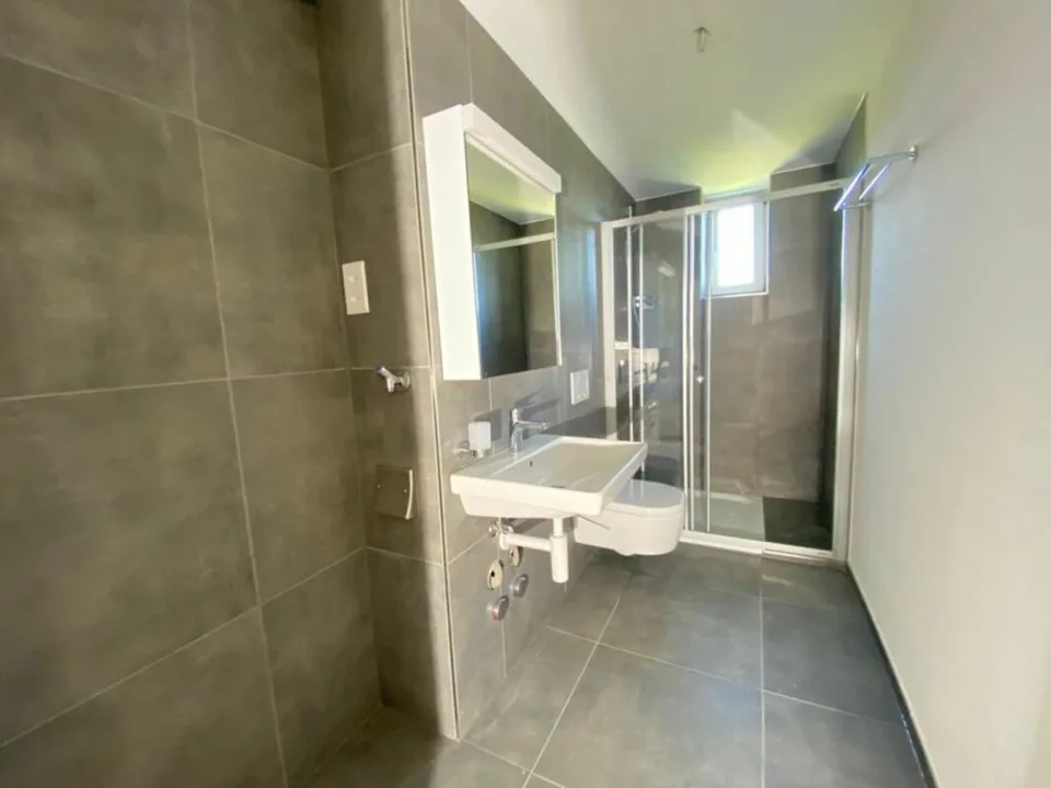 Möblierte 1-Zimmer-Wohnung mit Balkon – Foto 7 von 8