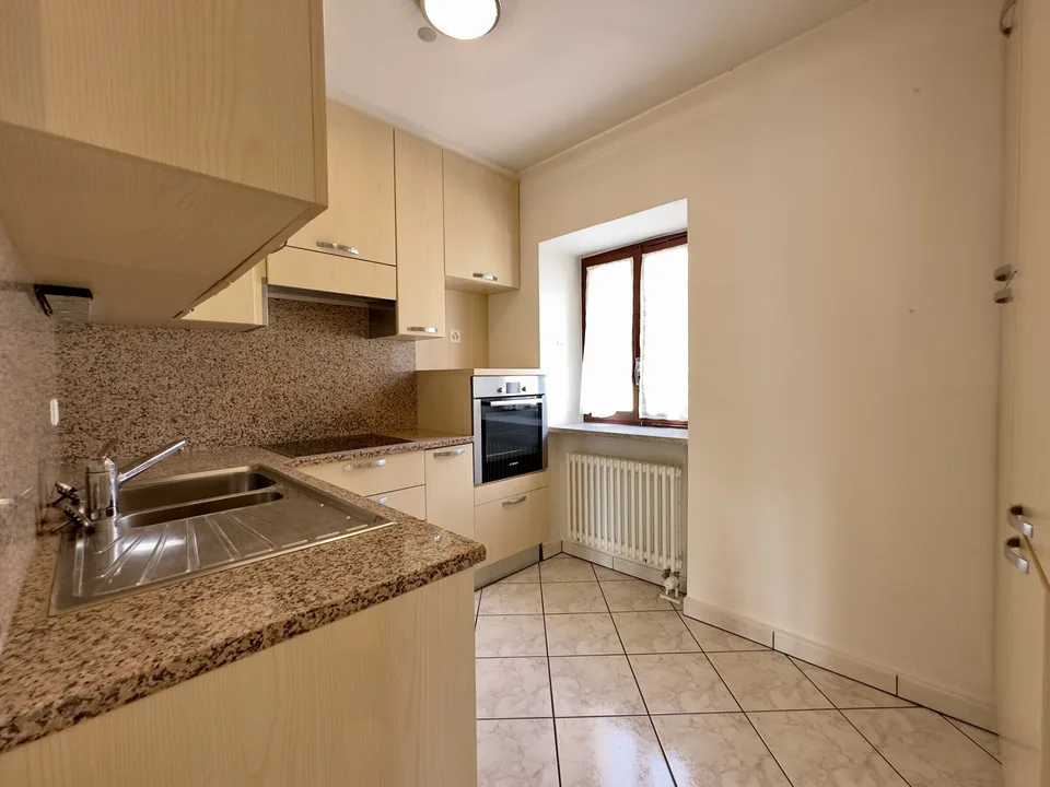 5.5-ZIMMER-HAUS VOLLSTÄNDIG RENOVIERT IN MANNO – Foto 4 von 9