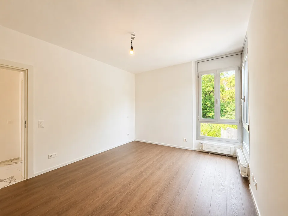 ELEGANTE 4.5 ZIMMER MIT VERANDA UND BLICK AUF DEN SEE IN LORETO – Foto 5 von 9