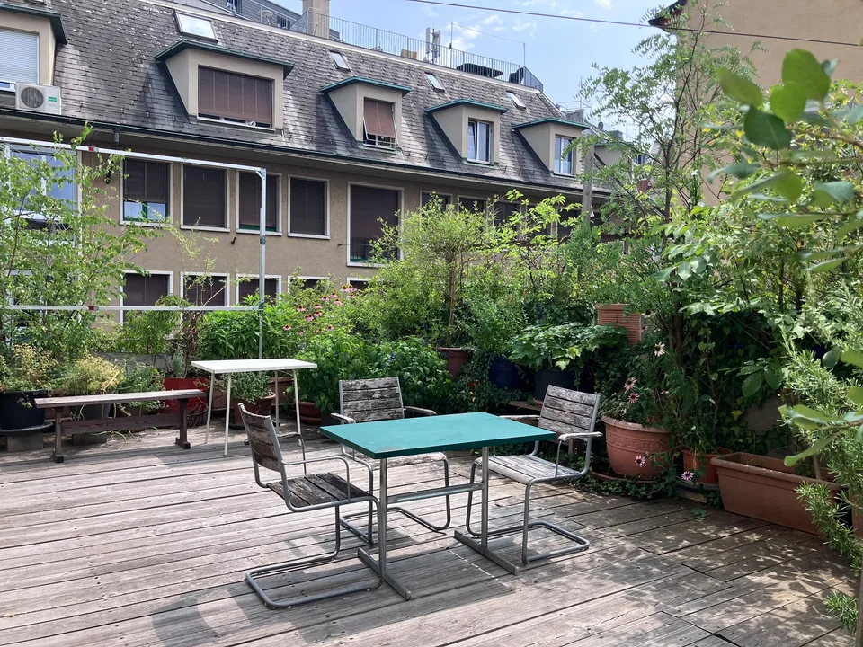 Bureau – photo 4 sur 5