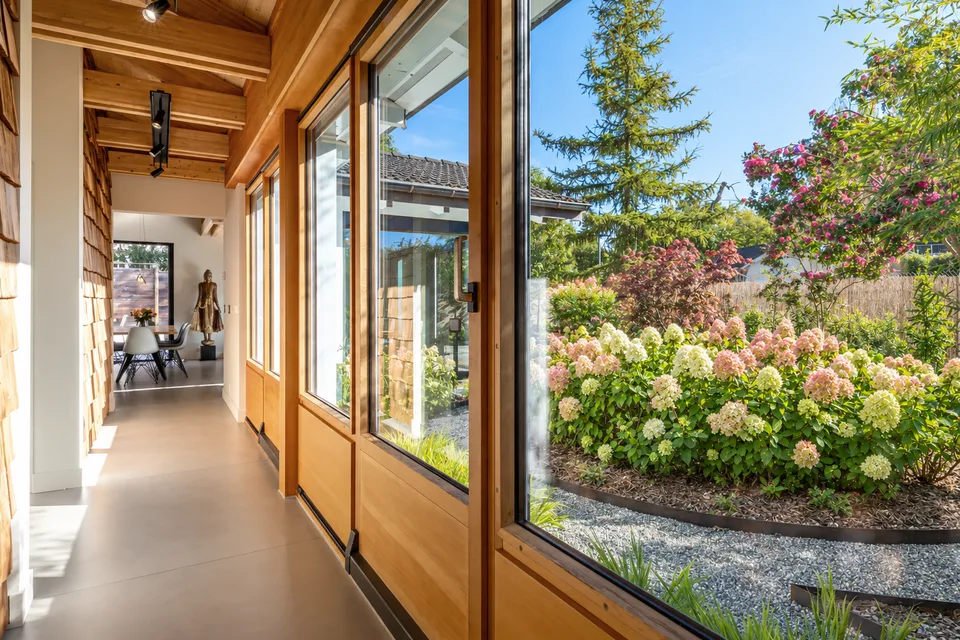 Zeitgenössische einstöckige Villa – Foto 6 von 8