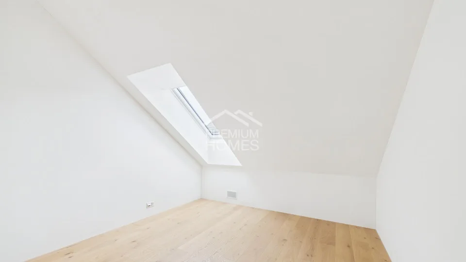 APPARTAMENTO ATTICO MODERNO CON UNA VISTA MONTANA DA SOGNO – foto 8 di 11