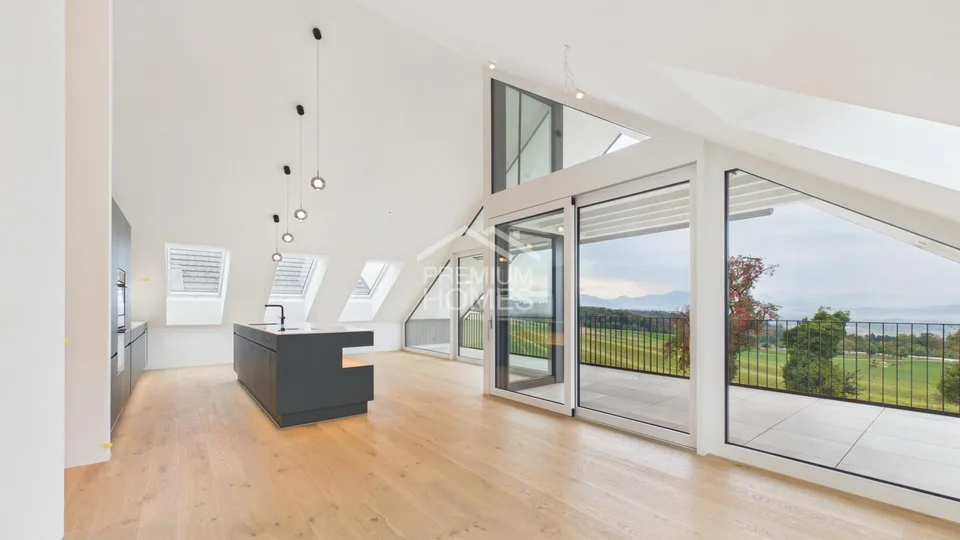 APPARTAMENTO ATTICO MODERNO CON UNA VISTA MONTANA DA SOGNO – foto 4 di 11