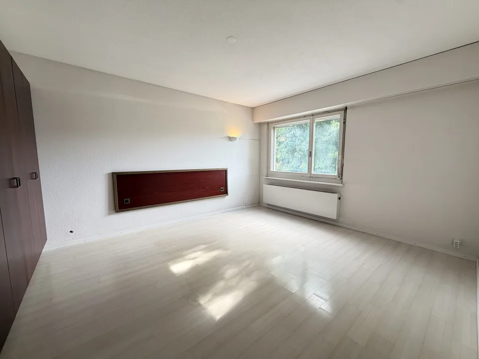 Eine große 8,5-Zimmer-Immobilie zum Verkauf in Courtedoux – Foto 10 von 13