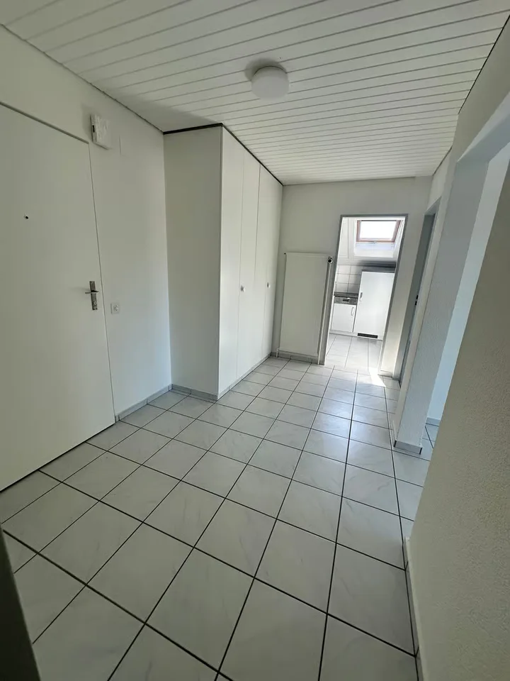 Grosszügige 3.5 Zimmer Dachgeschosswohnung – Foto 6 von 11