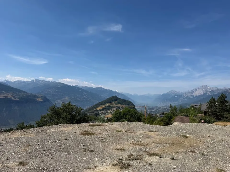 6000.Panoramablick / Chalet-Projekt zum Verkauf in Sergnou / Crans-Montana – Foto 7 von 13