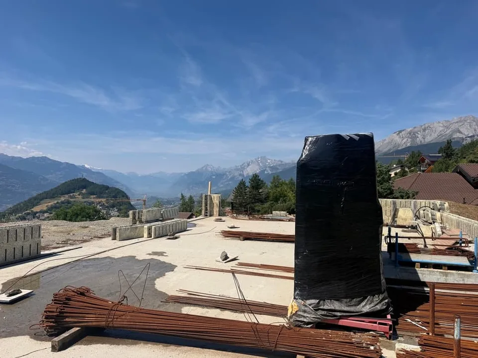 6000.Panoramablick / Chalet-Projekt zum Verkauf in Sergnou / Crans-Montana – Foto 10 von 13