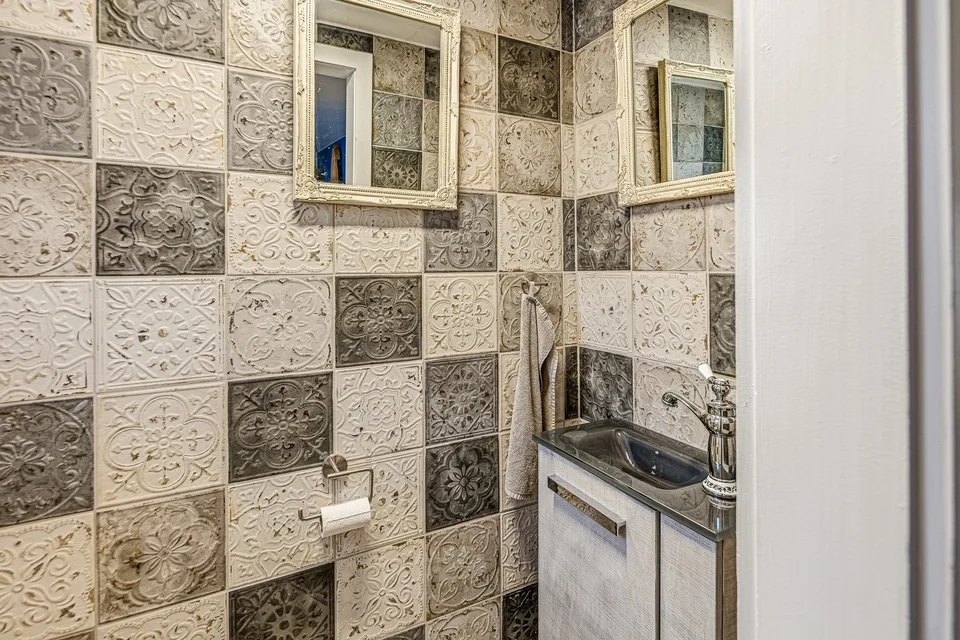 La tua casa con carattere: modernizzata e soleggiata – foto 7 di 13