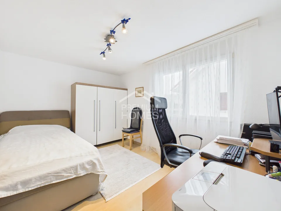 Ein Zuhause mit Charakter, Raum und Schlossblick – Foto 6 von 12