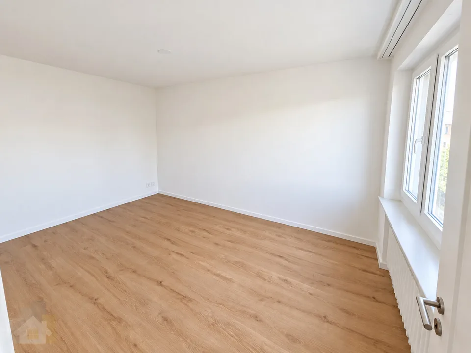 Appartement rénové avec deux balcons inclus parking – photo 7 sur 9