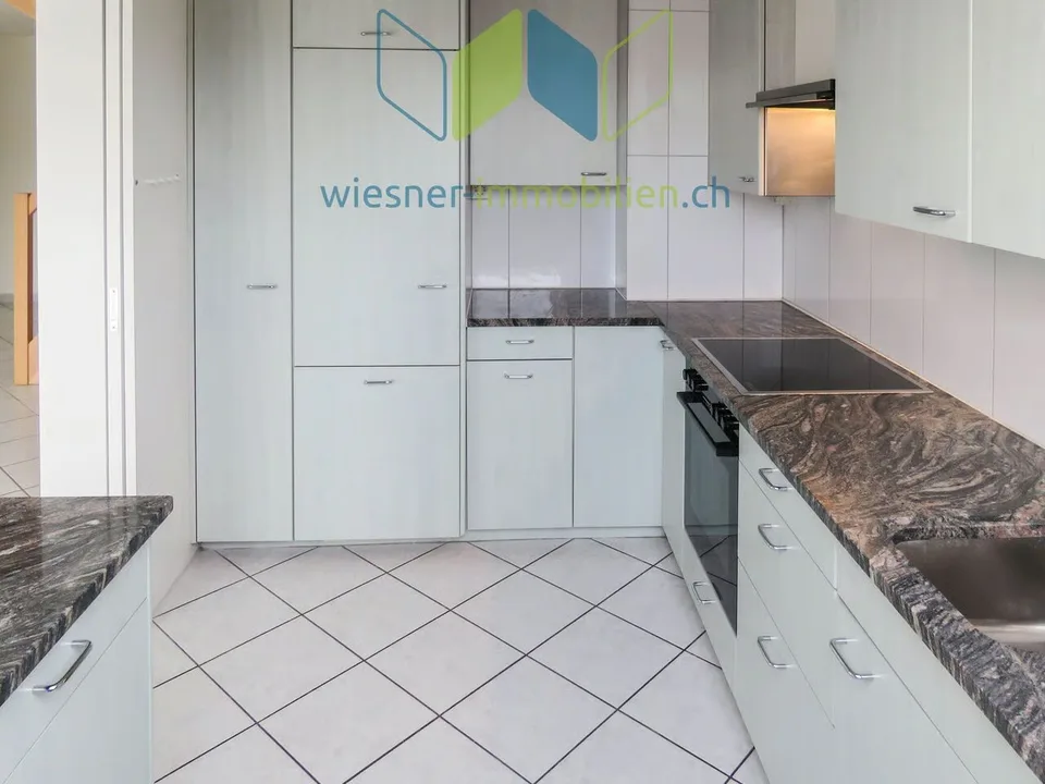 WOHNEN ÜBER DEN DÄCHERN VON MÖHLIN – Foto 3 von 13