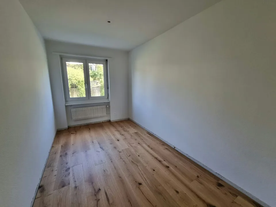 Schöne 3-Zimmer-Wohnung mit Balkon in Rüfenacht BE – Foto 7 von 12