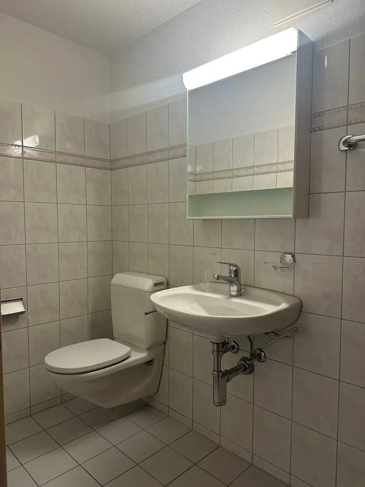 Central, bright & cozy: 2.5-room apartment in Niederwil – photo 7 of 9