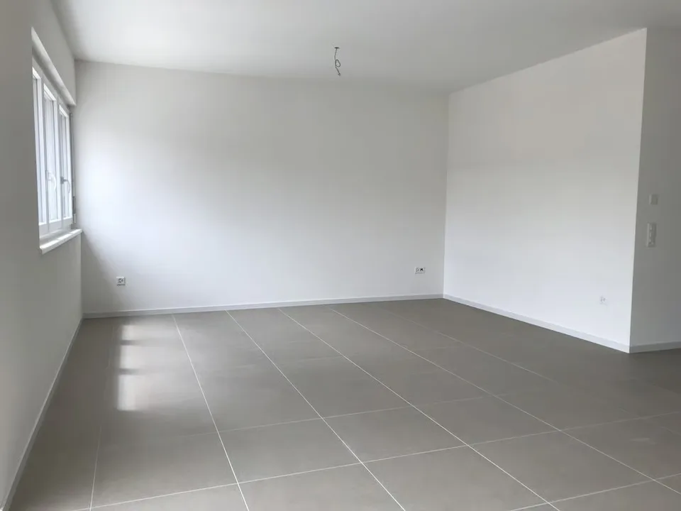 Appartamento di 3,5 stanze con balcone – foto 4 di 12