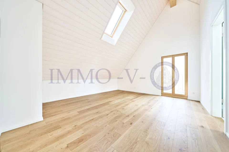 NEUE HOCHWERTIGE IMMOBILIE MIT TERRASSE IDEAL FÜR FAMILIEN – Foto 4 von 8