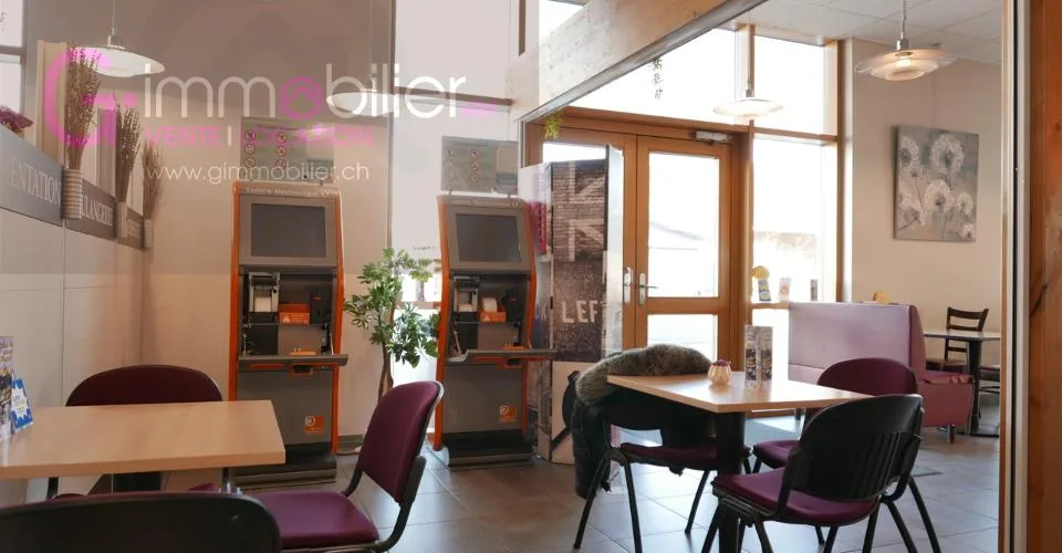 Charmant local commercial pour café tea-room à louer à Collombey – photo 8 sur 11