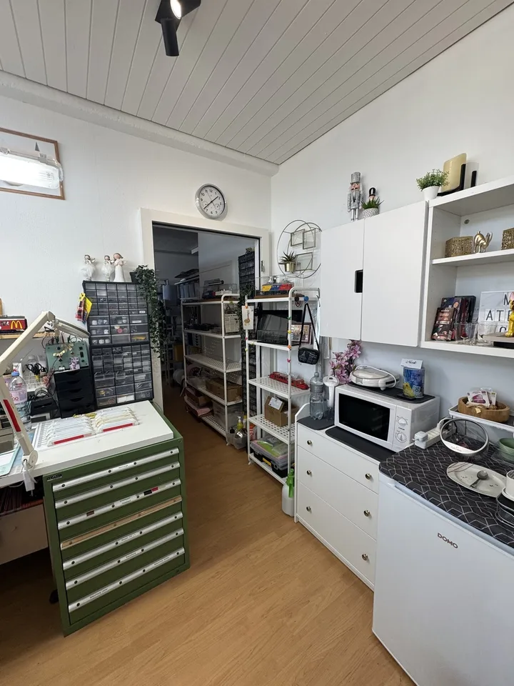 Espaces de travail lumineux avec charme naturel – photo 5 sur 8