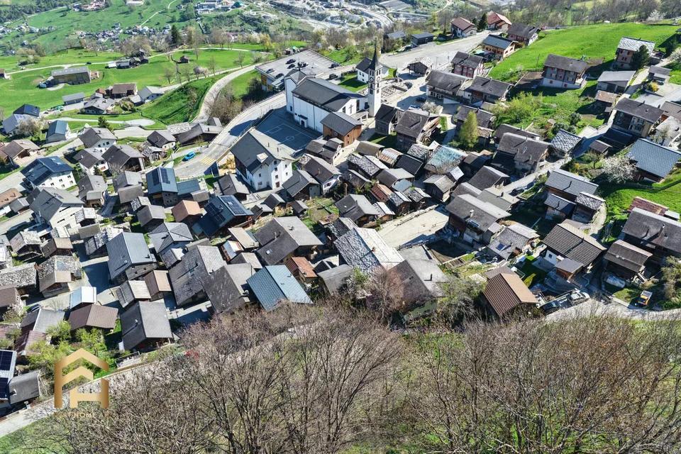 Terrain constructible attrayant ensoleillé en pente - Votre nouveau chez-vous à Safran – photo 4 sur 10