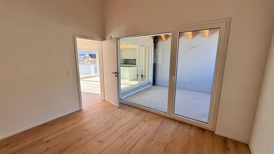 Letzte Charge: 4 1/2 und 2 1/2 Zimmer (für gewerbliche Nutzung) – Foto 8 von 13